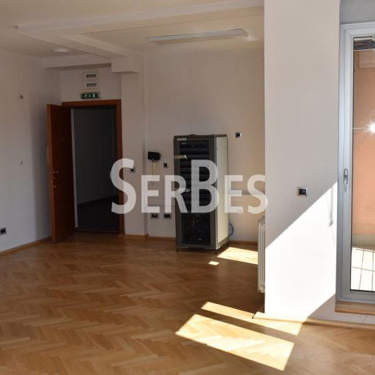 Lokal za izdavanje, Spens, Novi Sad, 185m², 1.850 €/mes