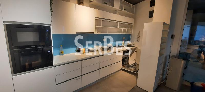 Lokal na prodaju, Bulevar Oslobođenja, Novi Sad, 774m², 2.012.400 €