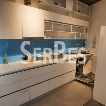 Lokal na prodaju, Bulevar Oslobođenja, Novi Sad, 774m², 2.012.400 €