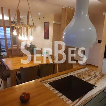 Četvorosoban stan na prodaju, Centar, Novi Sad, 132m², 566.500 €