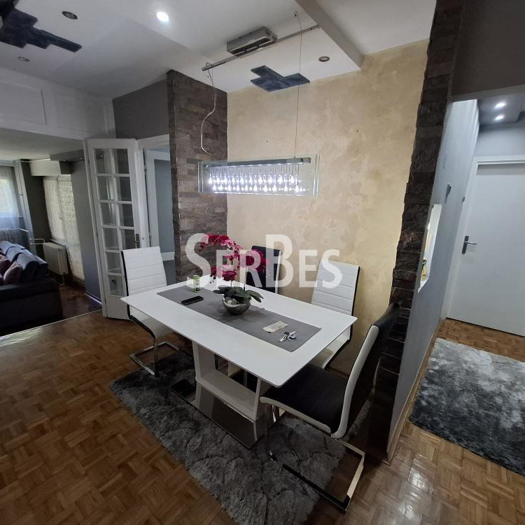 Trosoban stan na prodaju, Liman 3, Novi Sad, 90m², 298.700 €