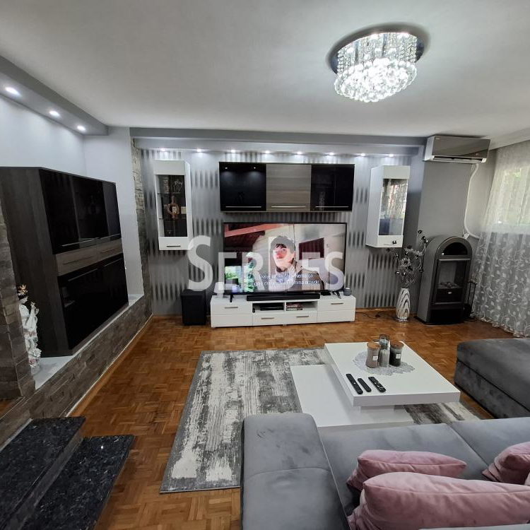 Trosoban stan na prodaju, Liman 3, Novi Sad, 90m², 298.700 €