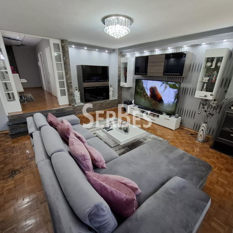 Trosoban stan na prodaju, Liman 3, Novi Sad, 90m², 298.700 €