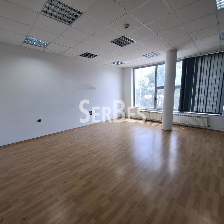 Lokal na prodaju, Salajka, Novi Sad, 736m², 1.165.600 €