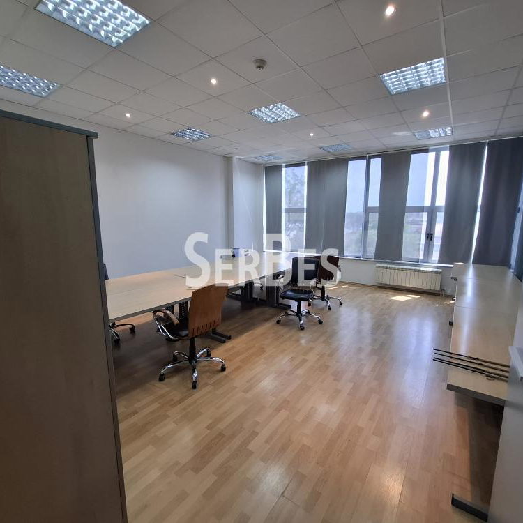 Lokal na prodaju, Salajka, Novi Sad, 736m², 1.165.600 €