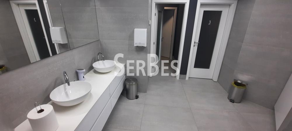 Lokal na prodaju, Bulevar Oslobođenja, Novi Sad, 774m², 2.012.400 €