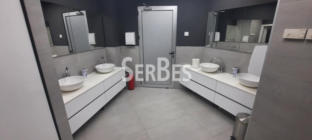 Lokal na prodaju, Bulevar Oslobođenja, Novi Sad, 774m², 2.012.400 €