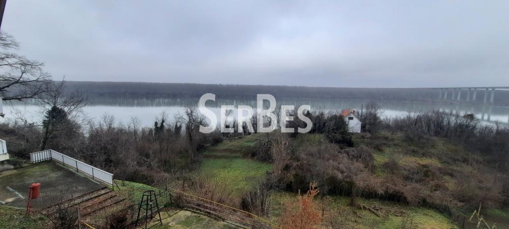 Kuća na prodaju, Beška, Inđija, 160m², 185.400 €