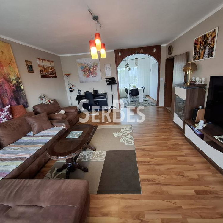 Kuća na prodaju, Bocke, Novi Sad, 272m², 298.700 €