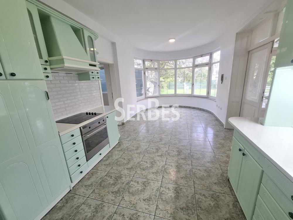Lokal za izdavanje, Nova Detelinara, Novi Sad, 300m², 3.500 €/mes