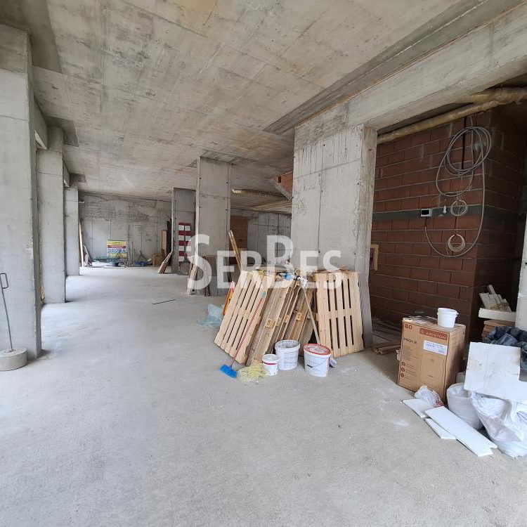 Lokal Prodaja Novi Sad  259 m2
