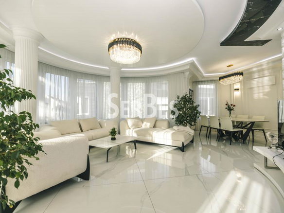 Stan Izdavanje Novi Sad  341 m2