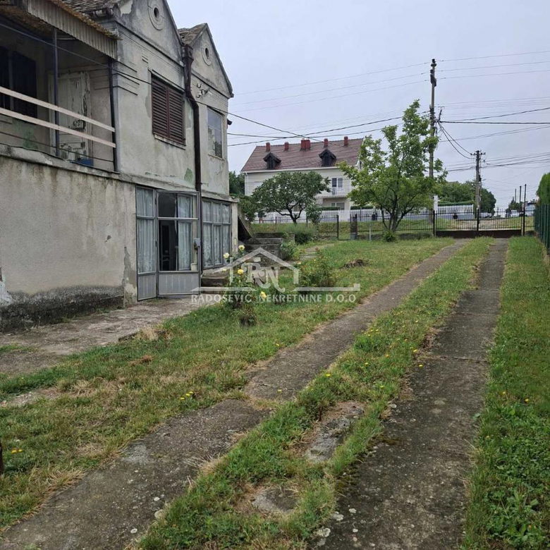 Kuća na prodaju, Sremčica, Beograd, 76m², 120.000 €