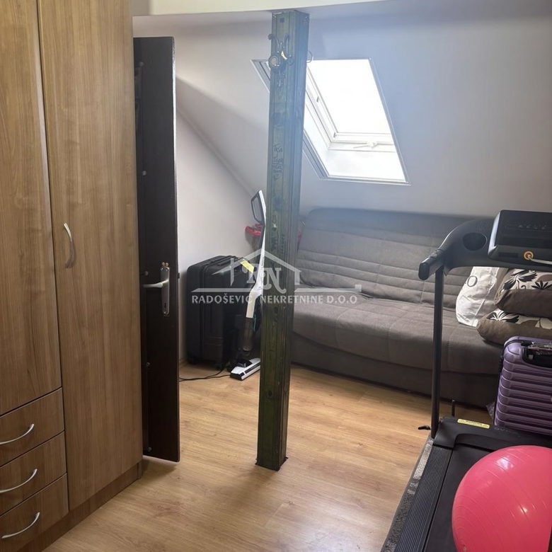 Dvoiposoban stan na prodaju, Bele Vode, Beograd, 66m², 120.000 €