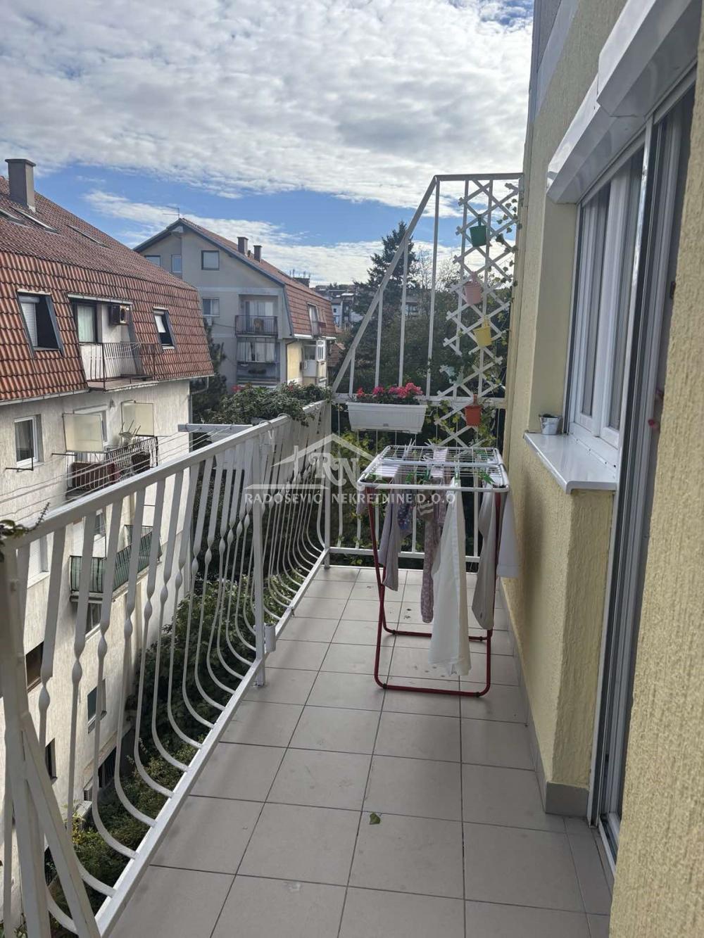 220001571-4-20251023144300 Dvoiposoban stan na prodaju, Bele Vode, Beograd, 66m², 120.000 €