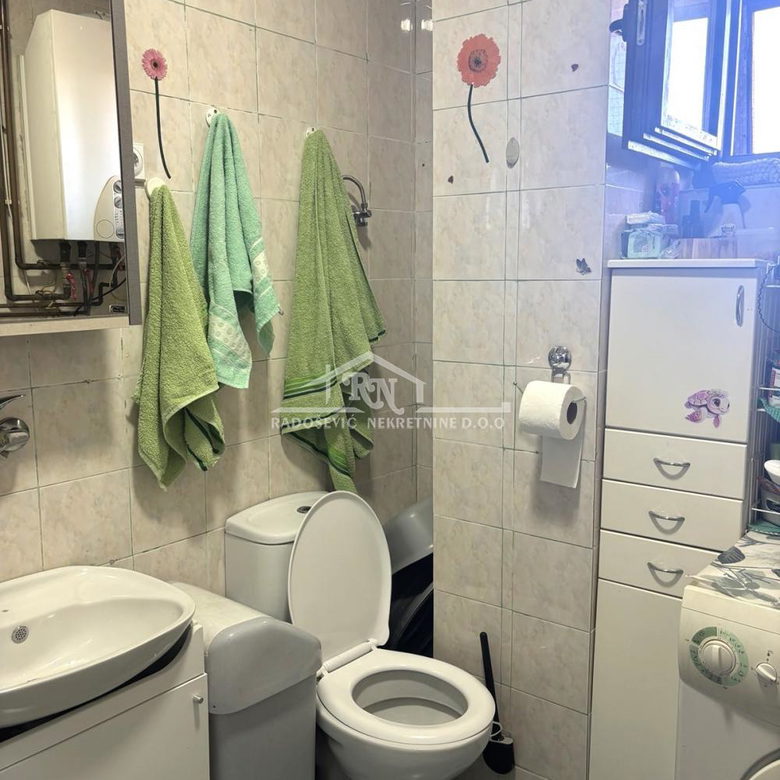 Dvoiposoban stan na prodaju, Bele Vode, Beograd, 66m², 120.000 €
