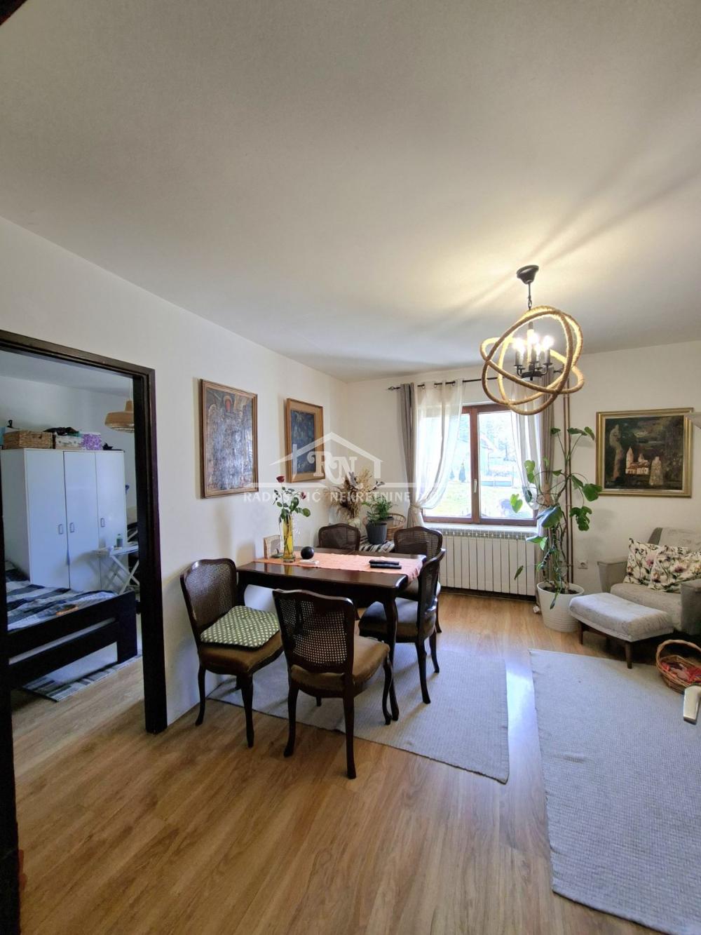 Kuća na prodaju, Ripanj, Beograd, 208m², 125.000 €