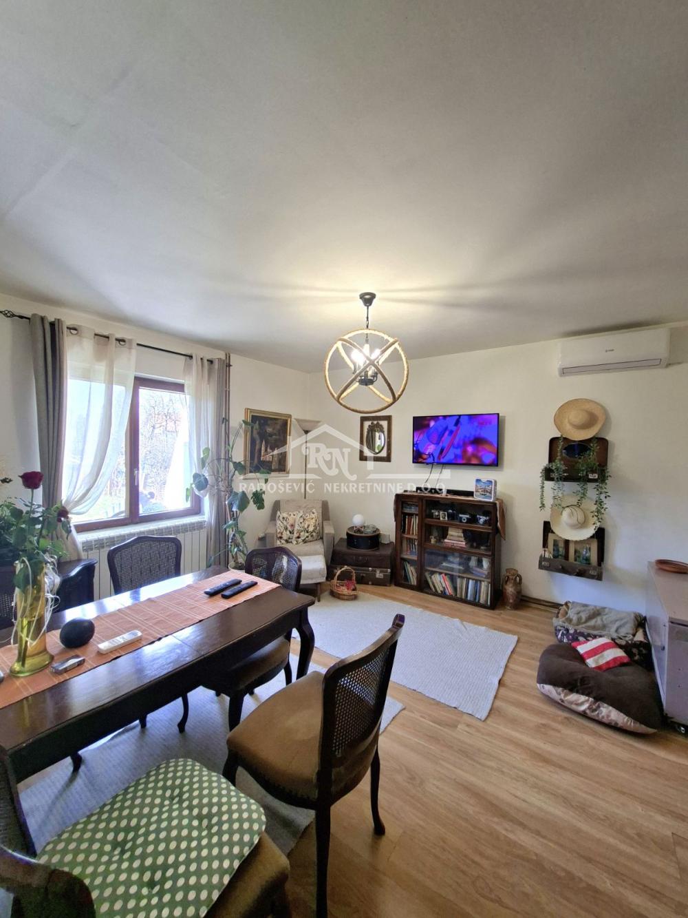 Kuća na prodaju, Ripanj, Beograd, 208m², 125.000 €