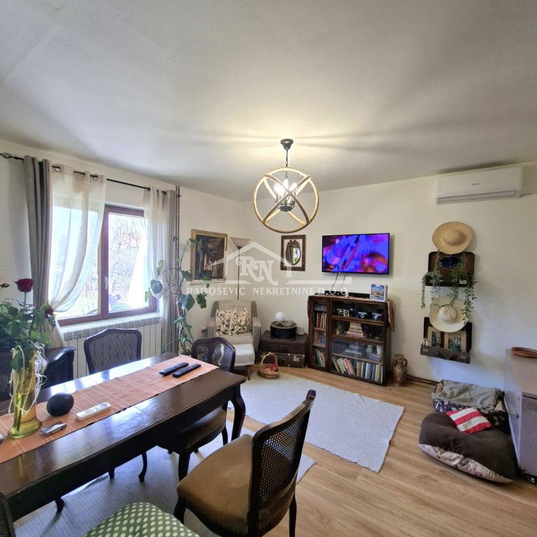 Kuća na prodaju, Ripanj, Beograd, 208m², 125.000 €