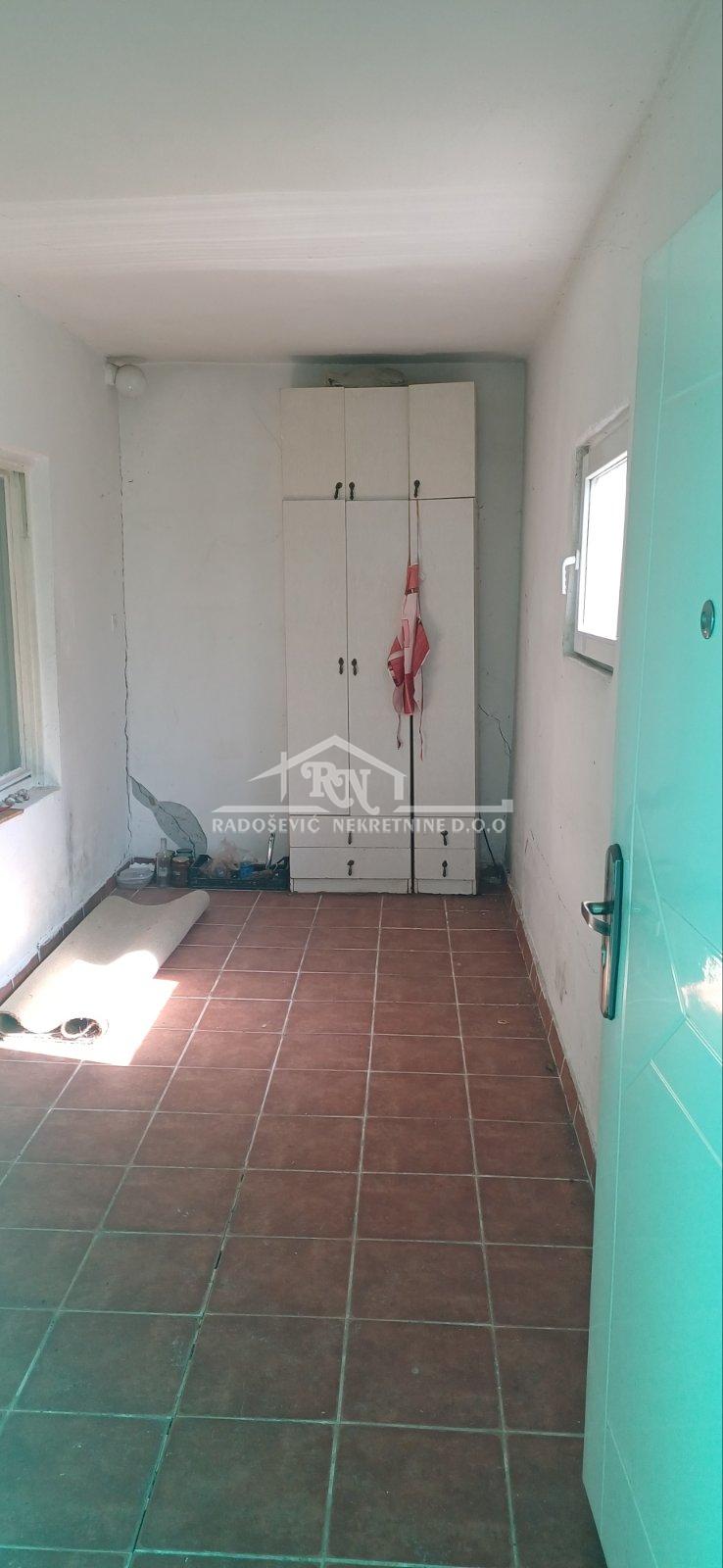 220001618-1-20260316113745 Kuća na prodaju, Resnik, Beograd, 65m², 200.000 €