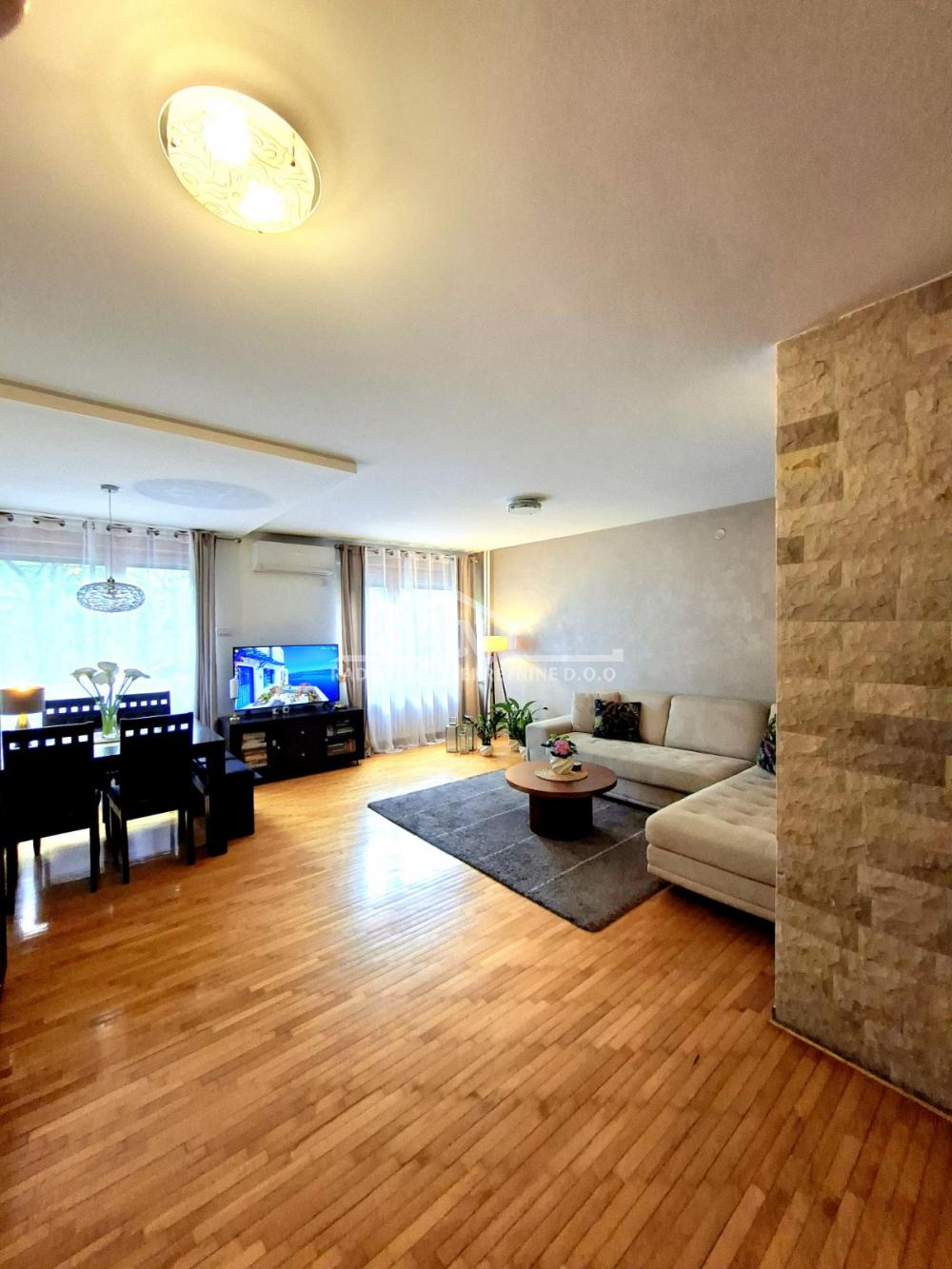 220001643-3-20260420164312 Trosoban stan na prodaju, Banjica, Beograd, 77m², 235.000 €