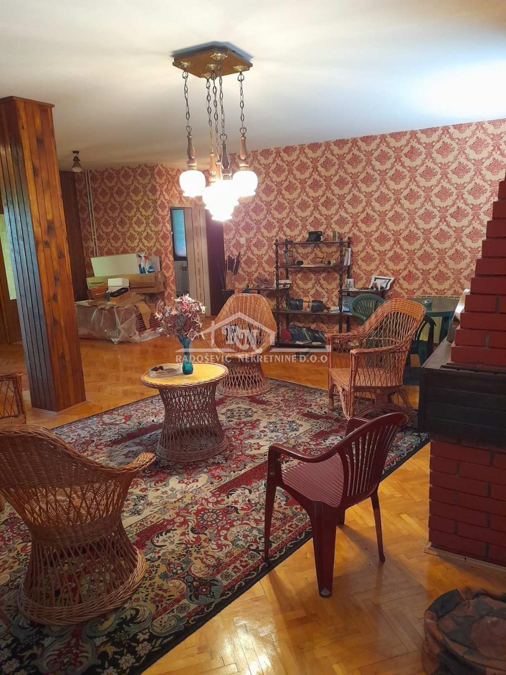 Kuća na prodaju, Gaj, Beograd, 144m², 150.000 €