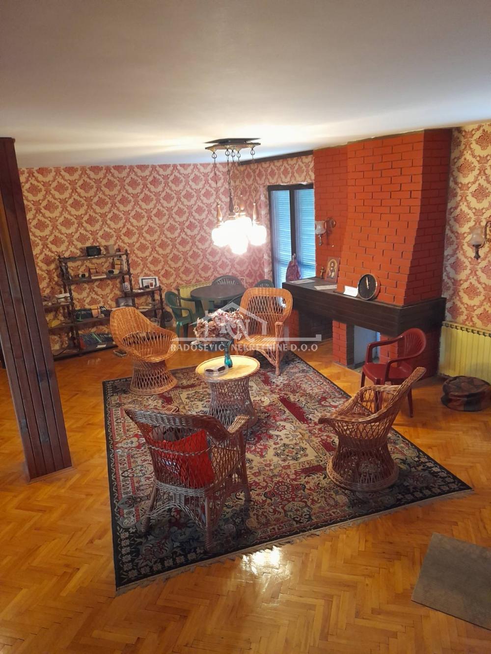 Kuća na prodaju, Gaj, Beograd, 144m², 150.000 €