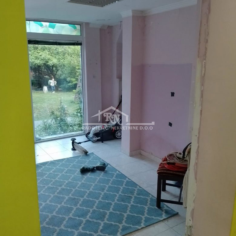 Lokal za izdavanje, Vidikovac, Beograd, 170m², 1.200 €/mes