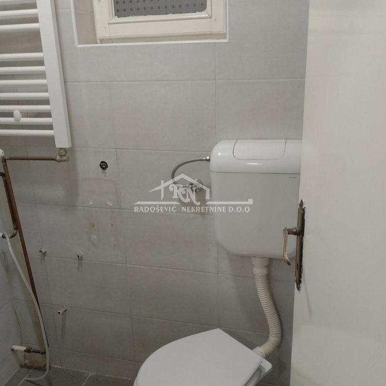 Lokal za izdavanje, Vidikovac, Beograd, 170m², 1.200 €/mes