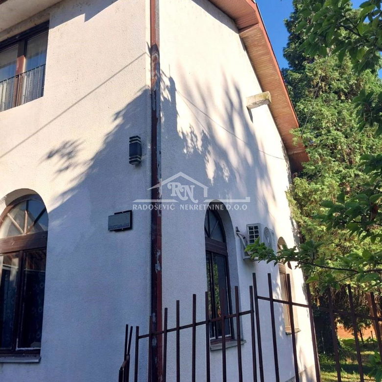 Kuća Prodaja Beograd Rvati 366 m2