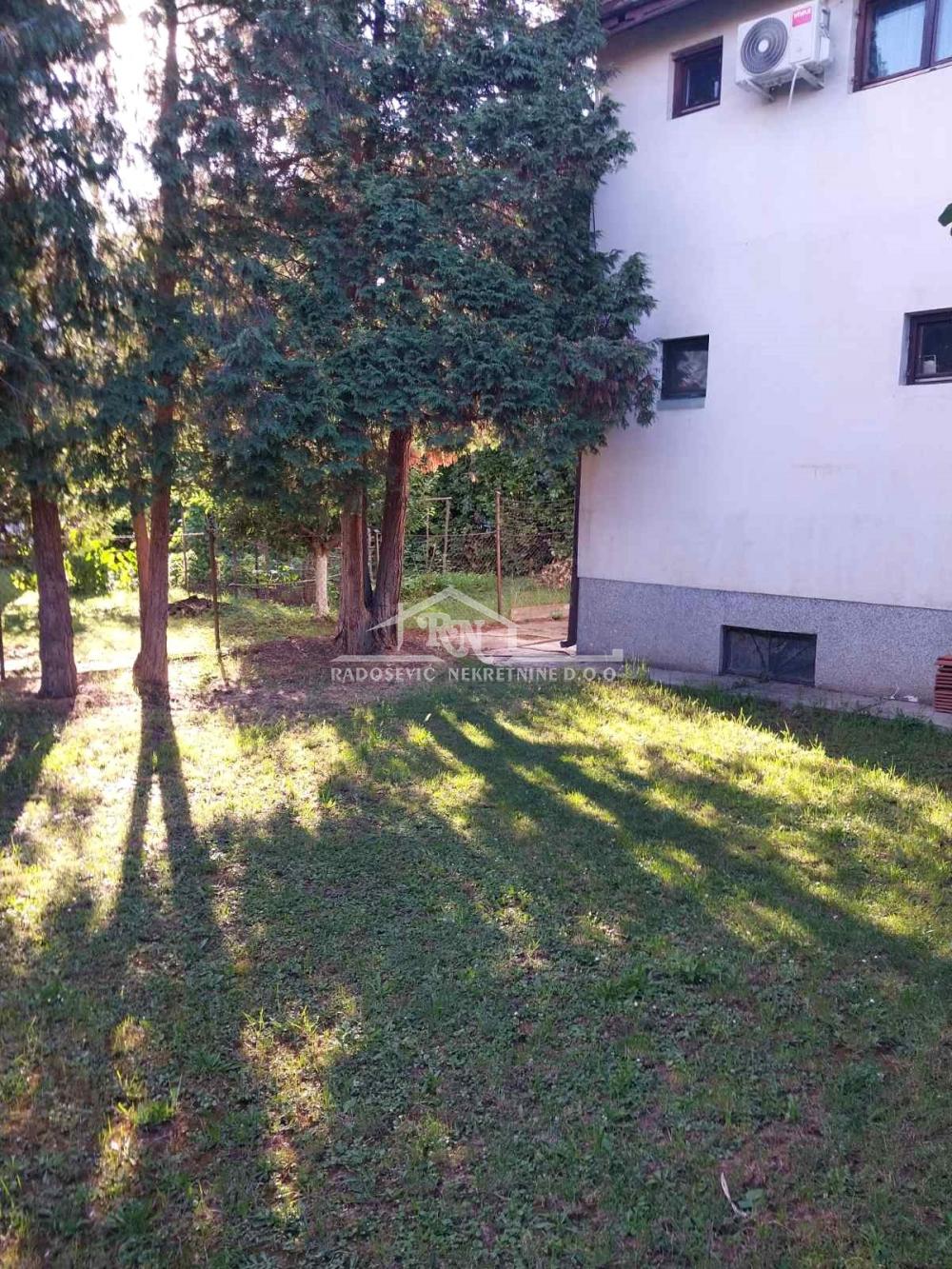 Kuća Prodaja Beograd Kuća Prodaja Beograd Rvati 366 m2