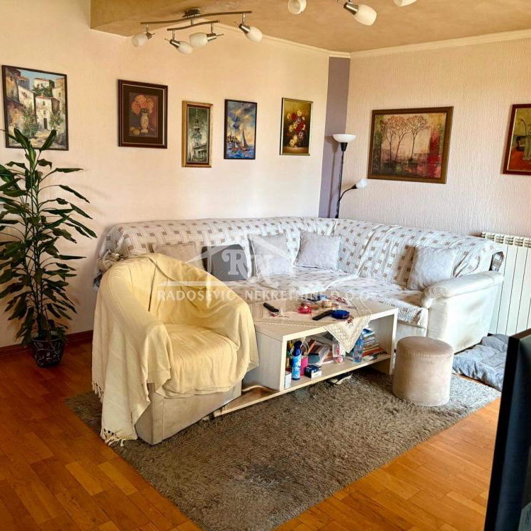 Stan Prodaja Beograd Petlovo Brdo 89 m2