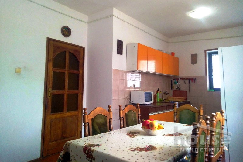 23-1 Kuća na prodaju, Nadalj, Srbobran, 290m², 154.500 €