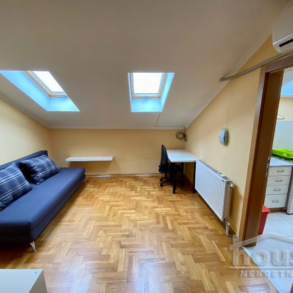 Stan Izdavanje Novi Sad  25 m2