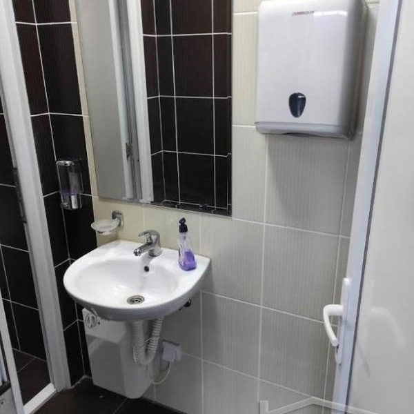 Lokal na prodaju, Centar, Novi Sad, 1800m², 772.500 €