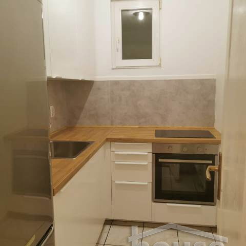 Stan Izdavanje Novi Sad  46 m2