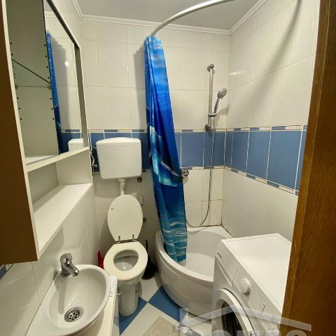 Stan Izdavanje Novi Sad  25 m2