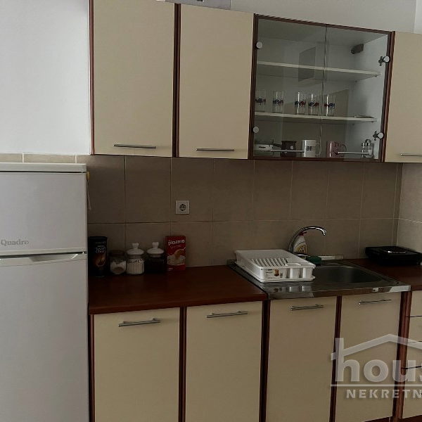 Stan Izdavanje Novi Sad  25 m2