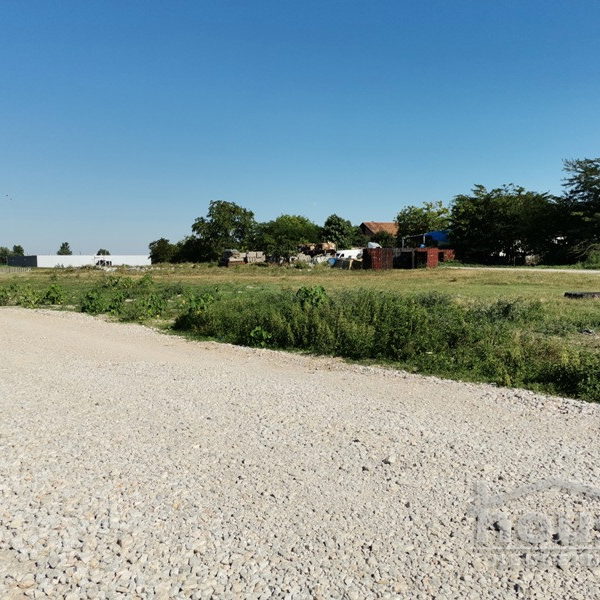Plac Prodaja Novi Sad  4760 m2