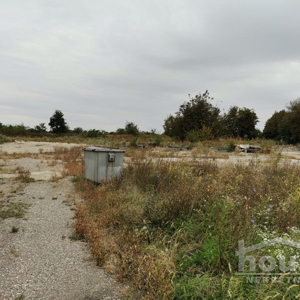 Lokal Izdavanje Novi Sad  150 m2