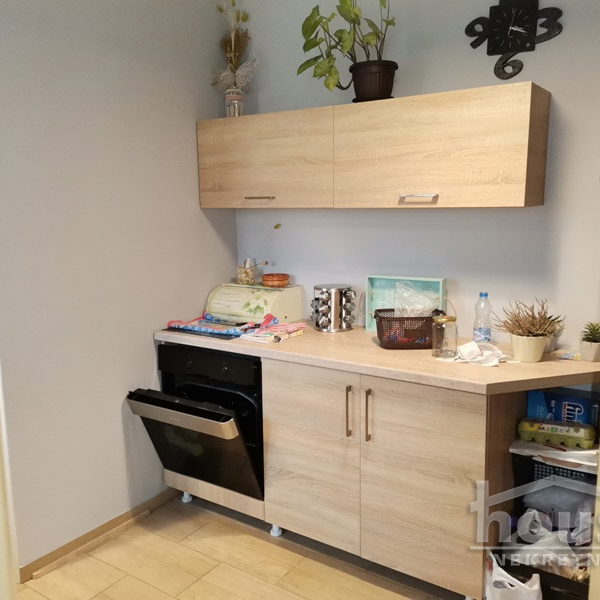 Kuća za izdavanje, Sajlovo, Novi Sad, 311m², 3.500 €/mes