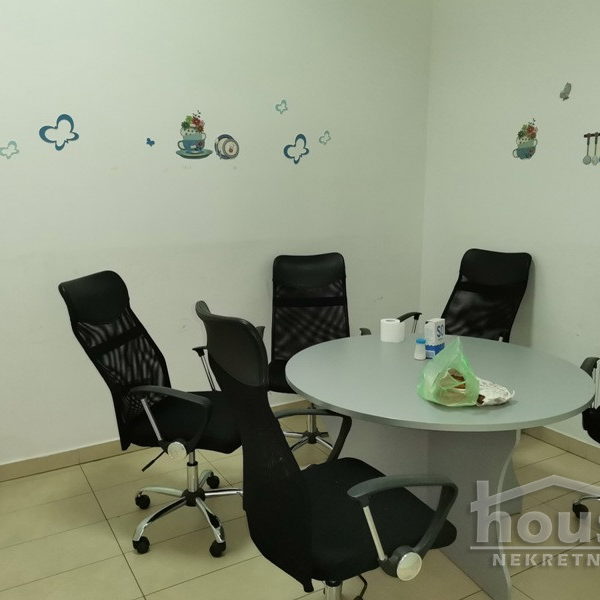 Lokal za izdavanje, Novo Naselje, Novi Sad, 400m², 3.200 €/mes