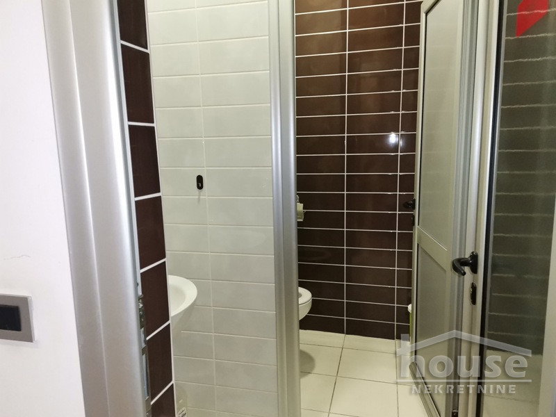 IMG-20201203-111707 Lokal za izdavanje, Novo Naselje, Novi Sad, 400m², 3.200 €/mes