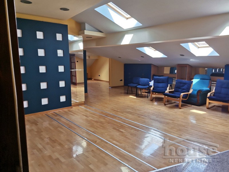 Lokal za izdavanje, Bulevar Oslobođenja, Novi Sad, 110m², 500 €/mes