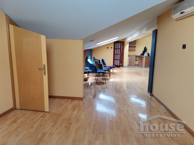 Lokal Izdavanje Novi Sad  110 m2