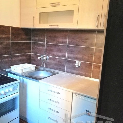 Stan Prodaja Novi Sad  28 m2