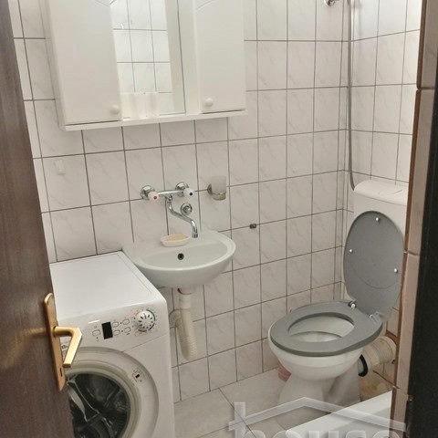 Stan Prodaja Novi Sad  28 m2