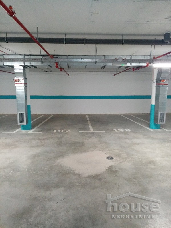 Garaža Izdavanje Novi Sad Garaža Izdavanje Novi Sad 12 m2