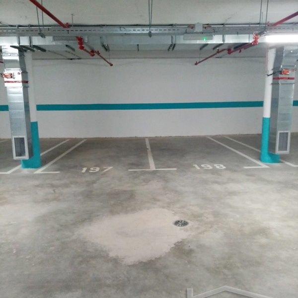 Garaža Izdavanje Novi Sad  12 m2
