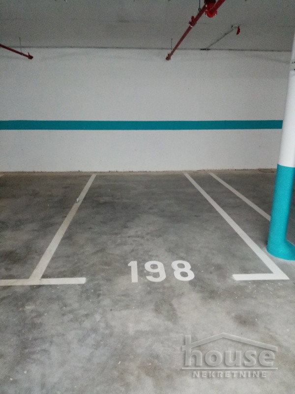 Garaža Izdavanje Novi Sad Garaža Izdavanje Novi Sad 12 m2